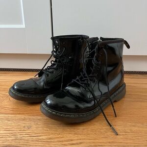 Dr. Martens 1460 Boot - Women's Size 6